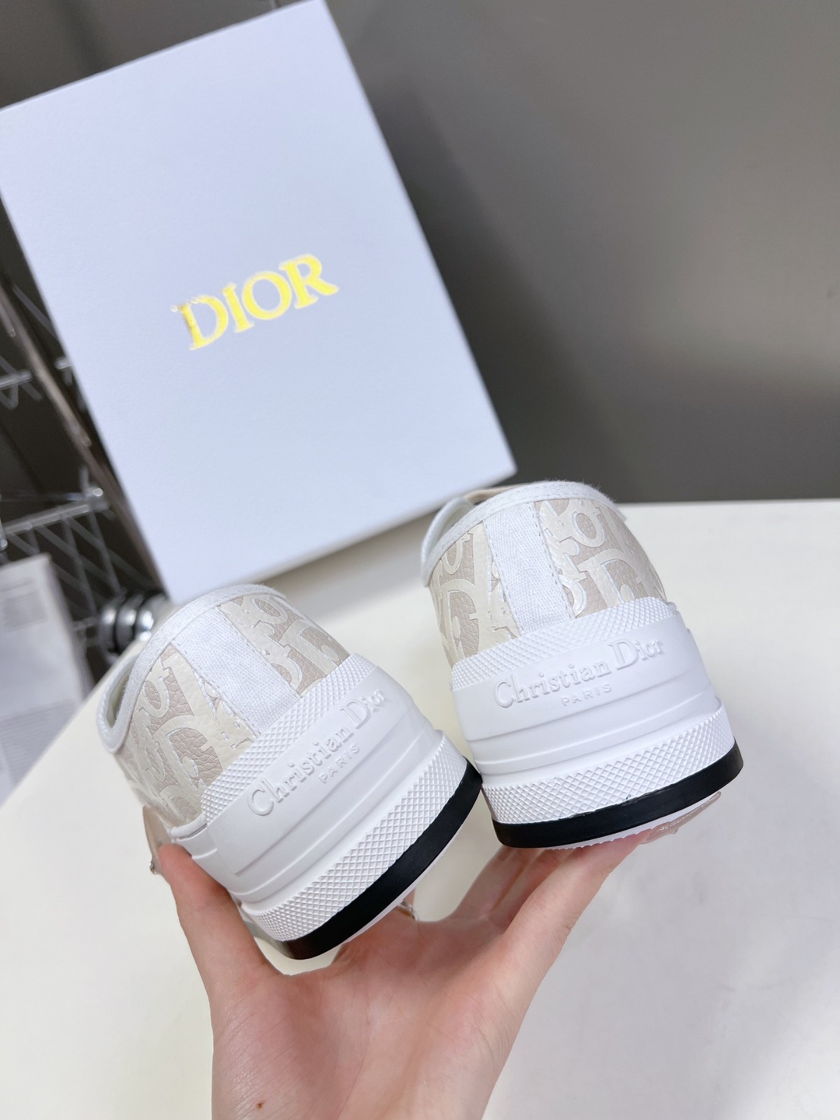 040 33123127 size 35-41