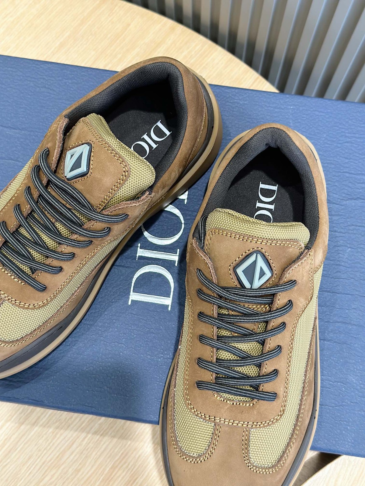 025 35123128 size 38-45