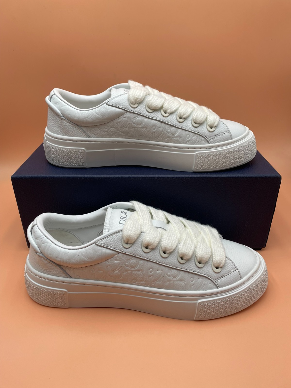 015 38123127 size 38-46