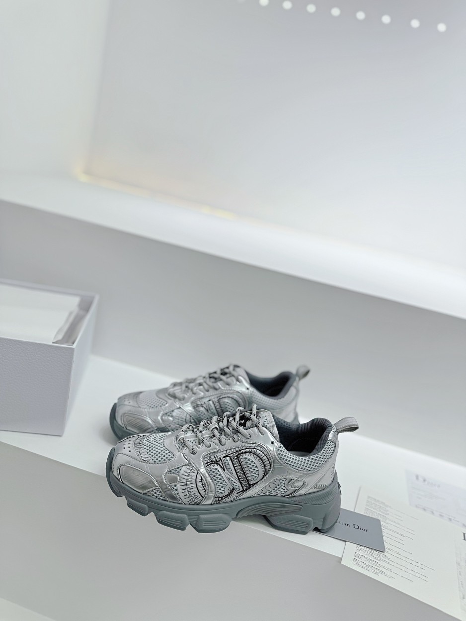 002 32123111 size 35-41