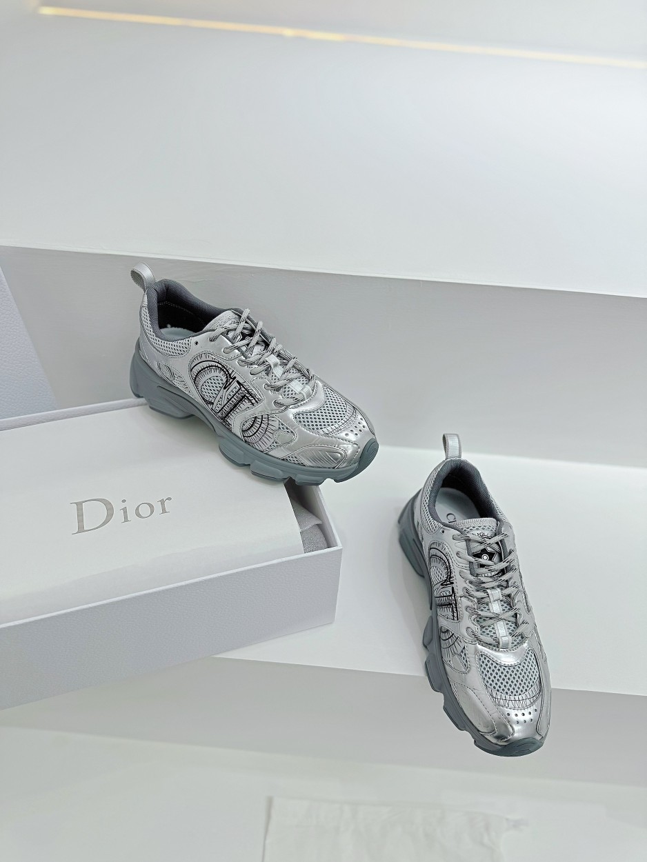 002 32123111 size 35-41