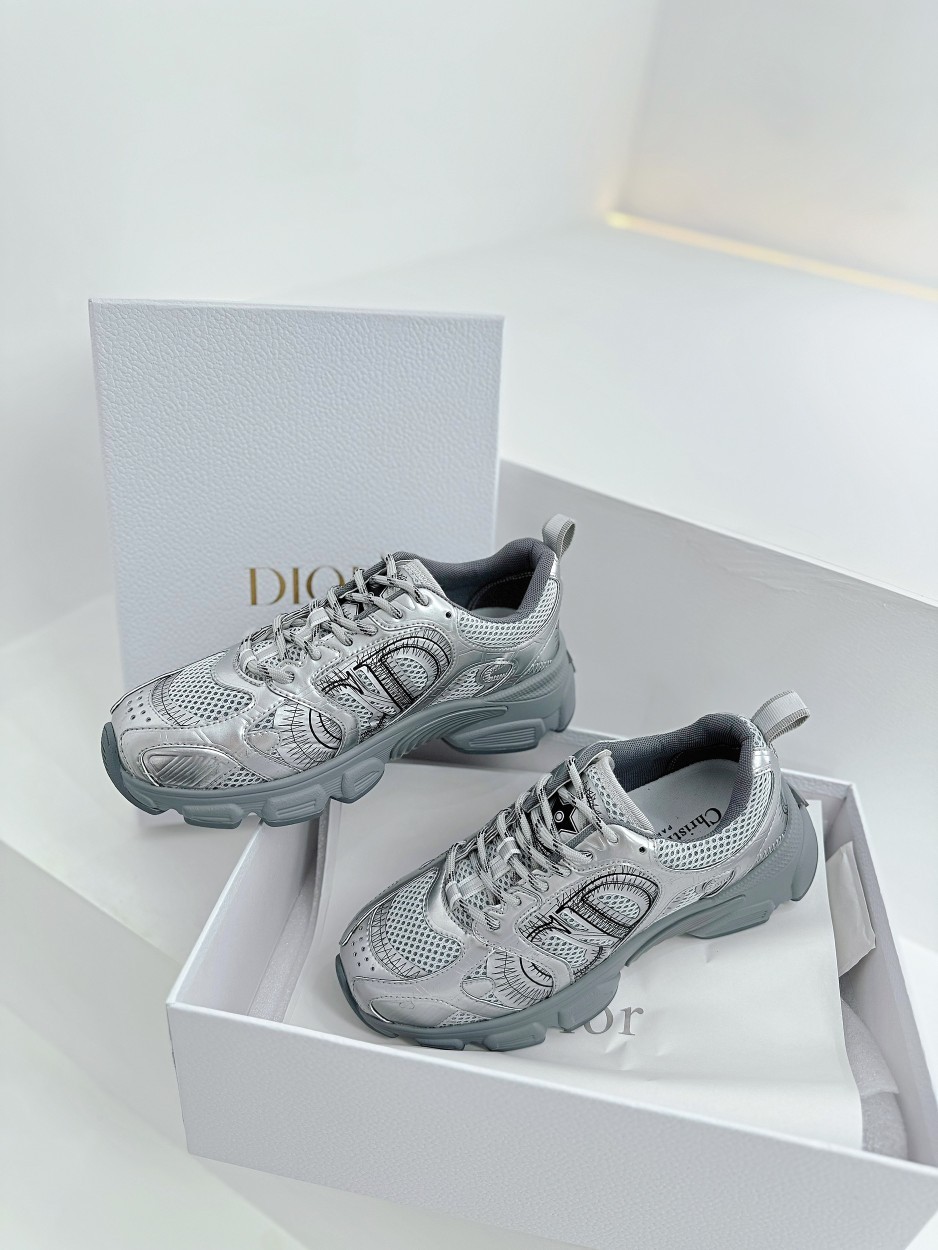 002 32123111 size 35-41