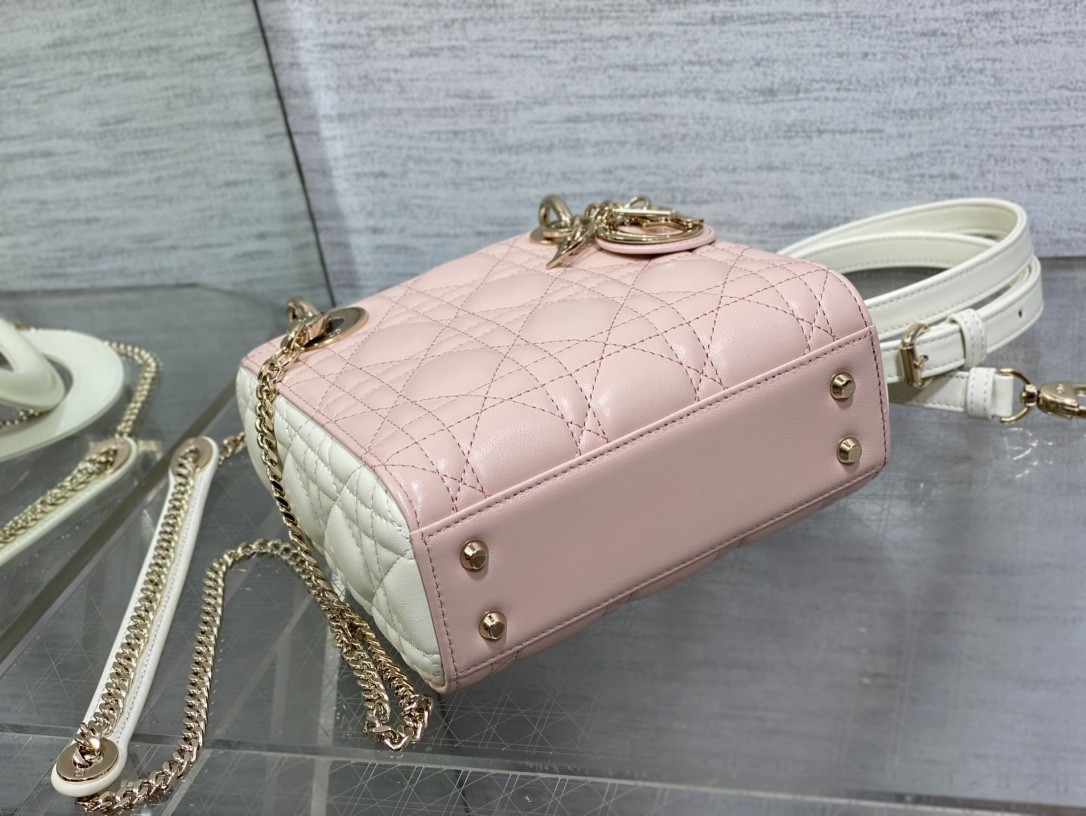 103 70123212;75123217 size 17x7x15cm;size 20x8x17cm