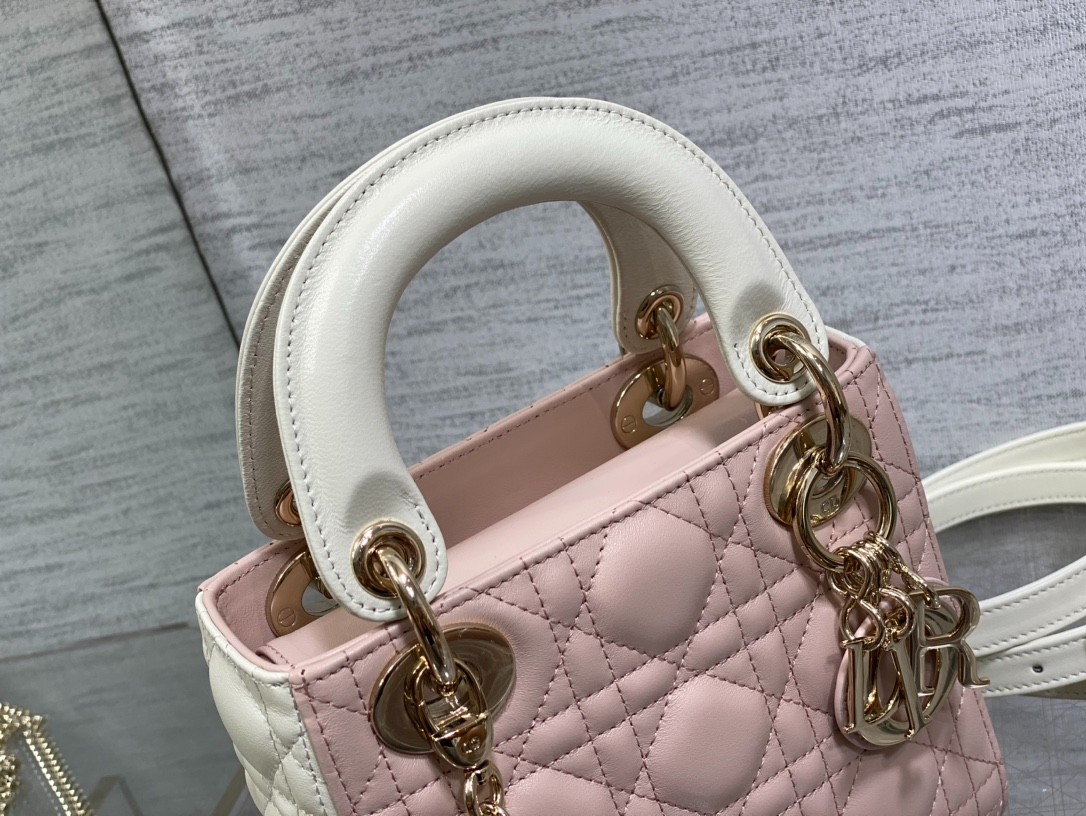103 70123212;75123217 size 17x7x15cm;size 20x8x17cm