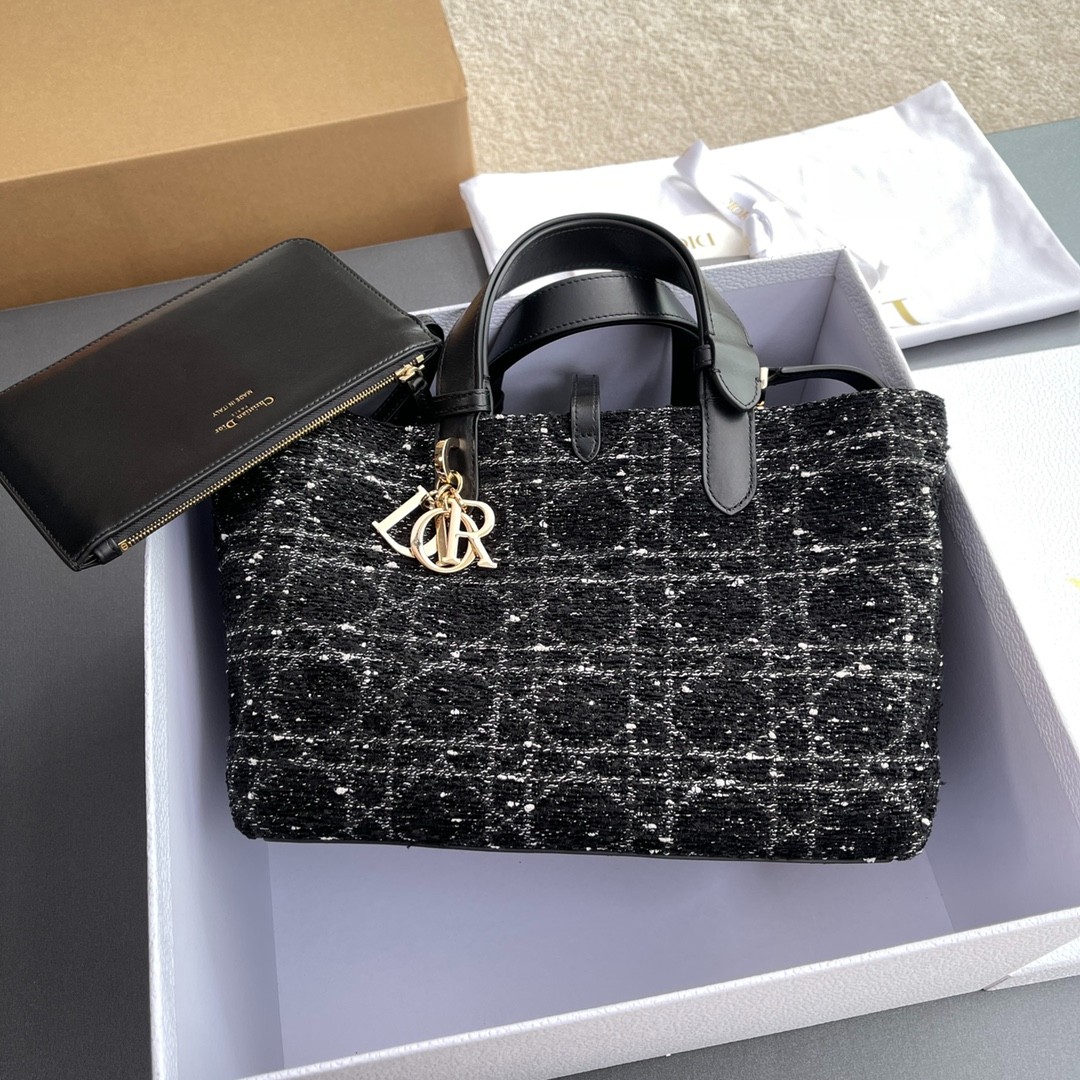 018 94123237 size 28.5x21.5x17cm