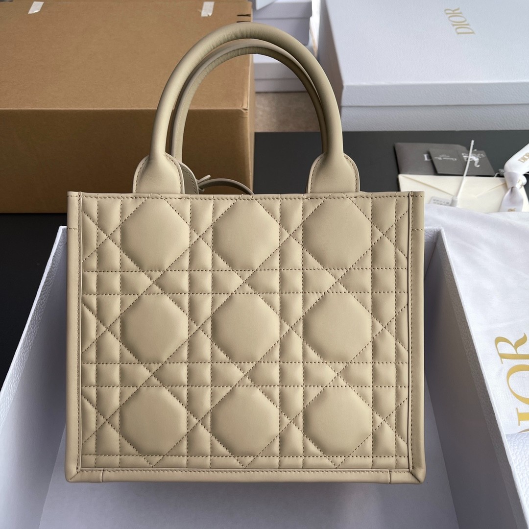 069 97123254 size 26.5×21×14cm