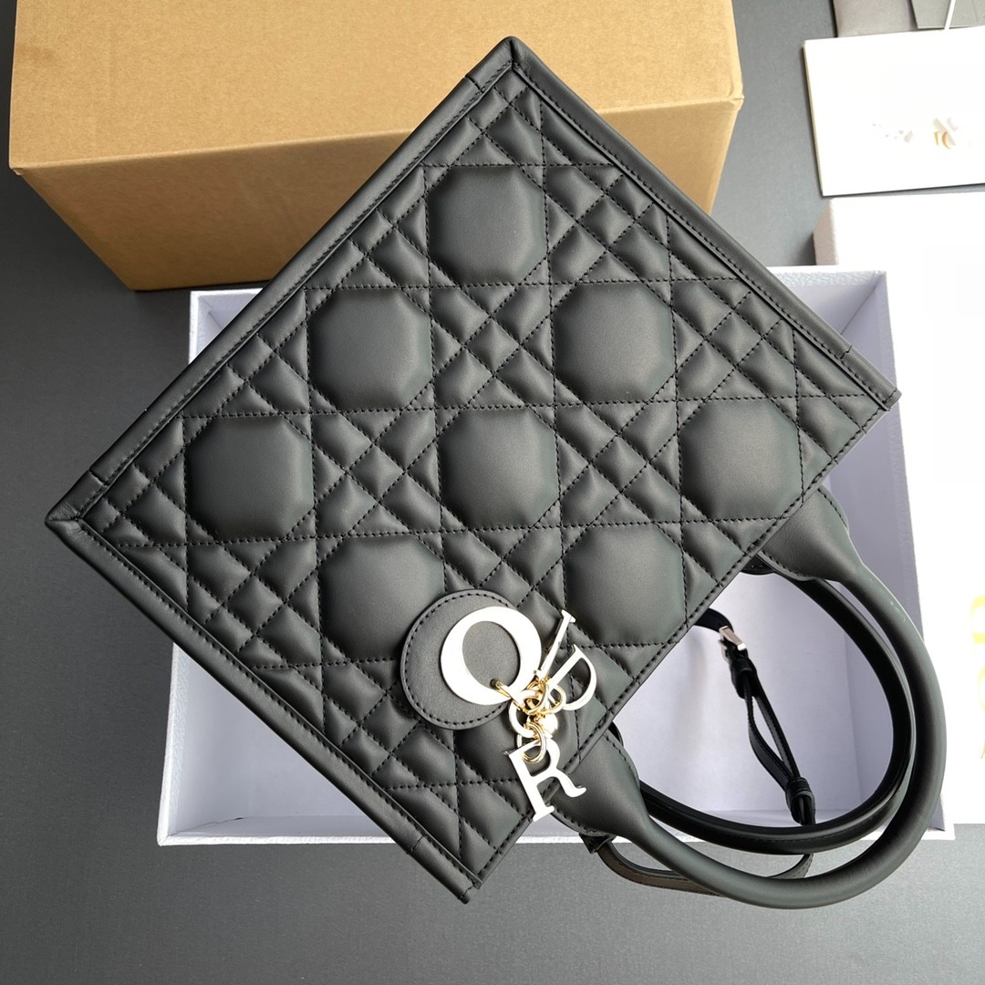 068 97123254 size 26.5×21×14cm