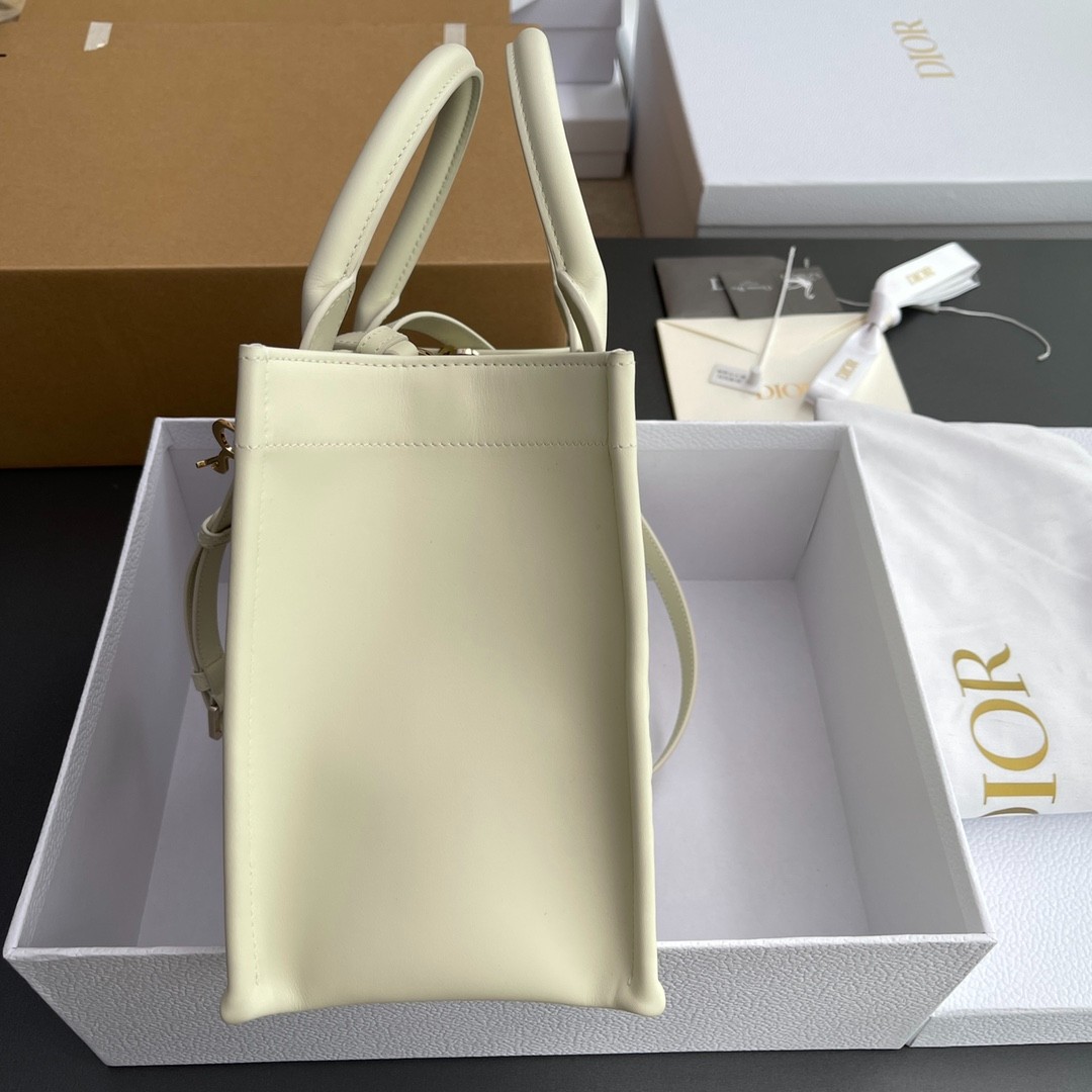 067 97123254 size 26.5×21×14cm