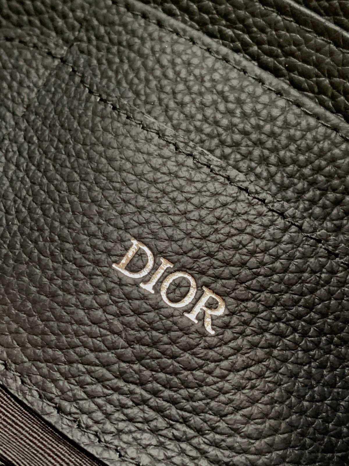 003 34123117 size 24x15.5x5.5cm