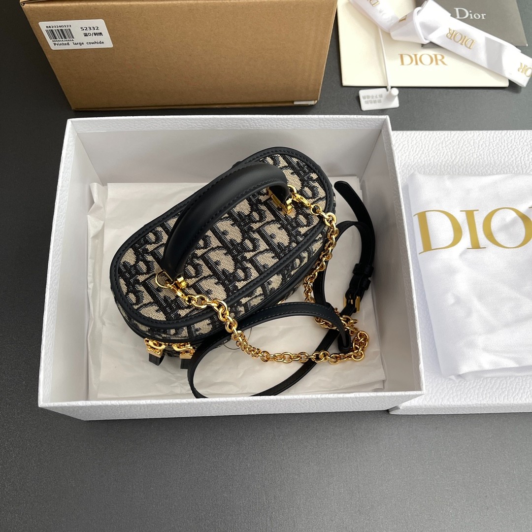 060 67123194 size 17×10.5×8cm