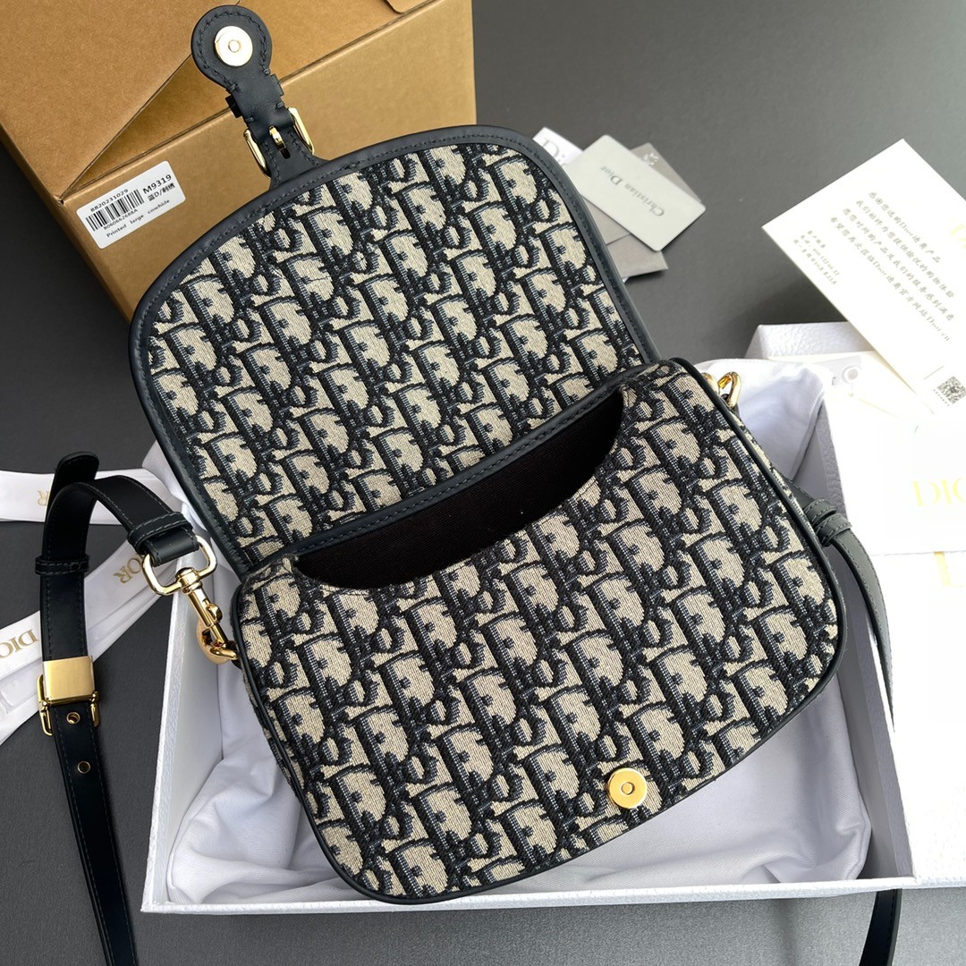 056 80123223 size 22×17×6cm