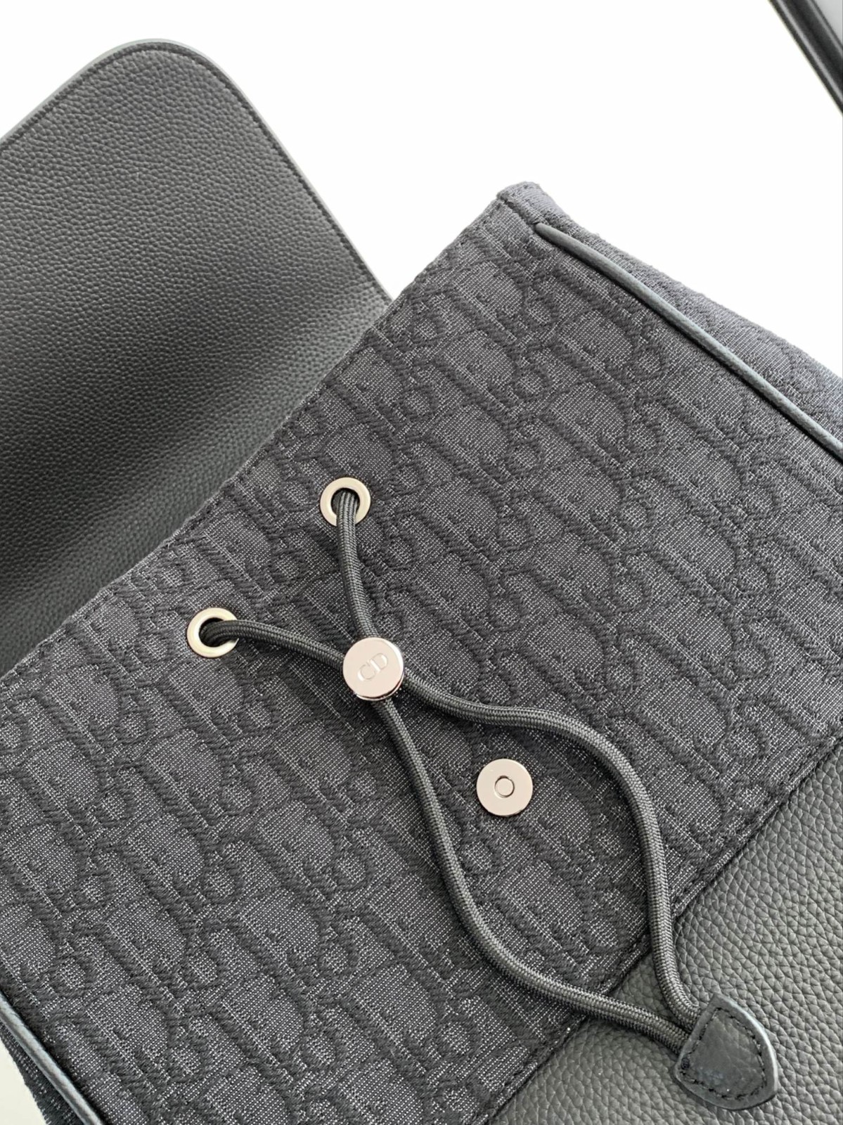 043 72123204 size 26.5x41.5x17.5cm