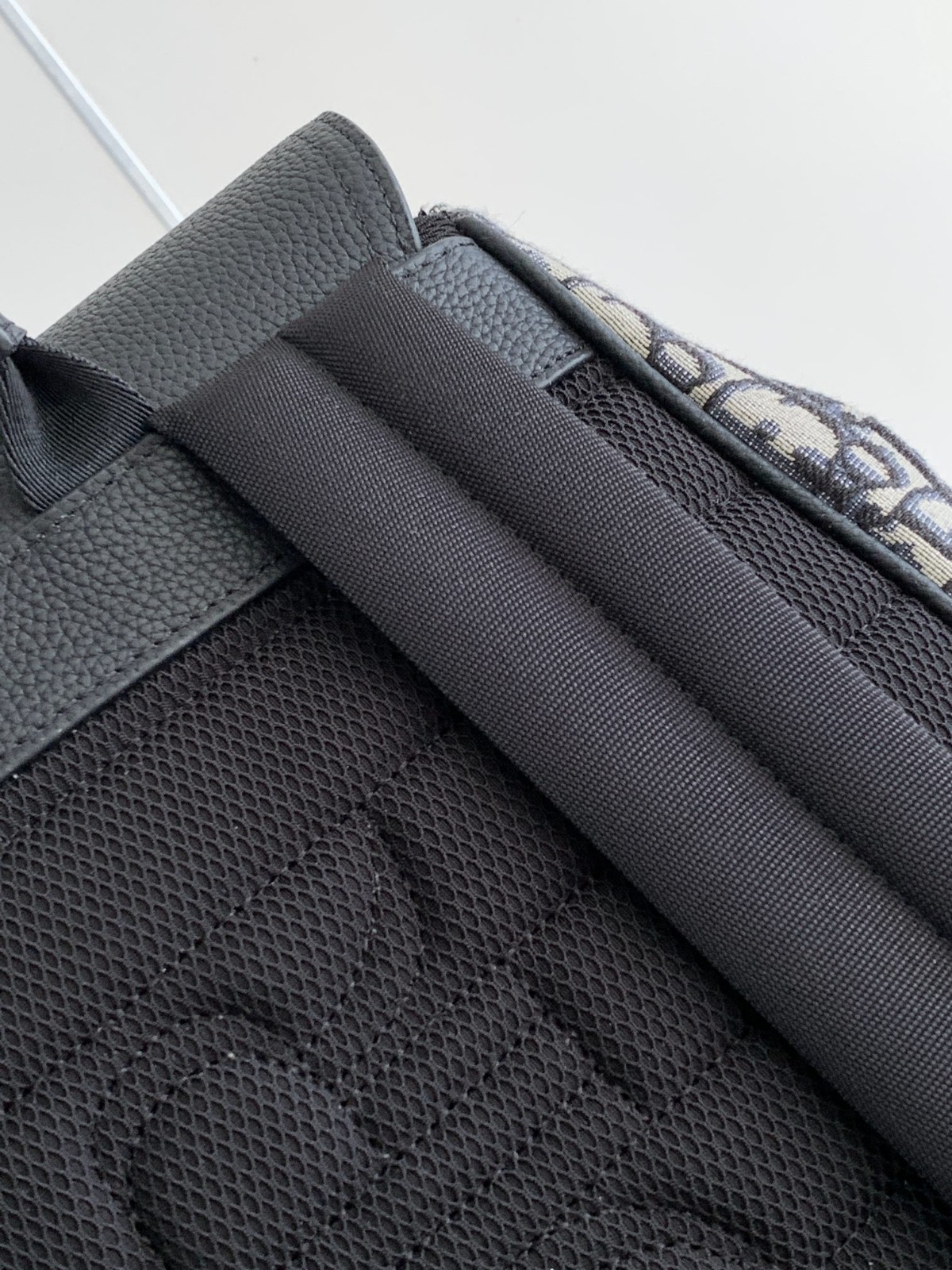 042 72123204 size 26.5x41.5x17.5cm