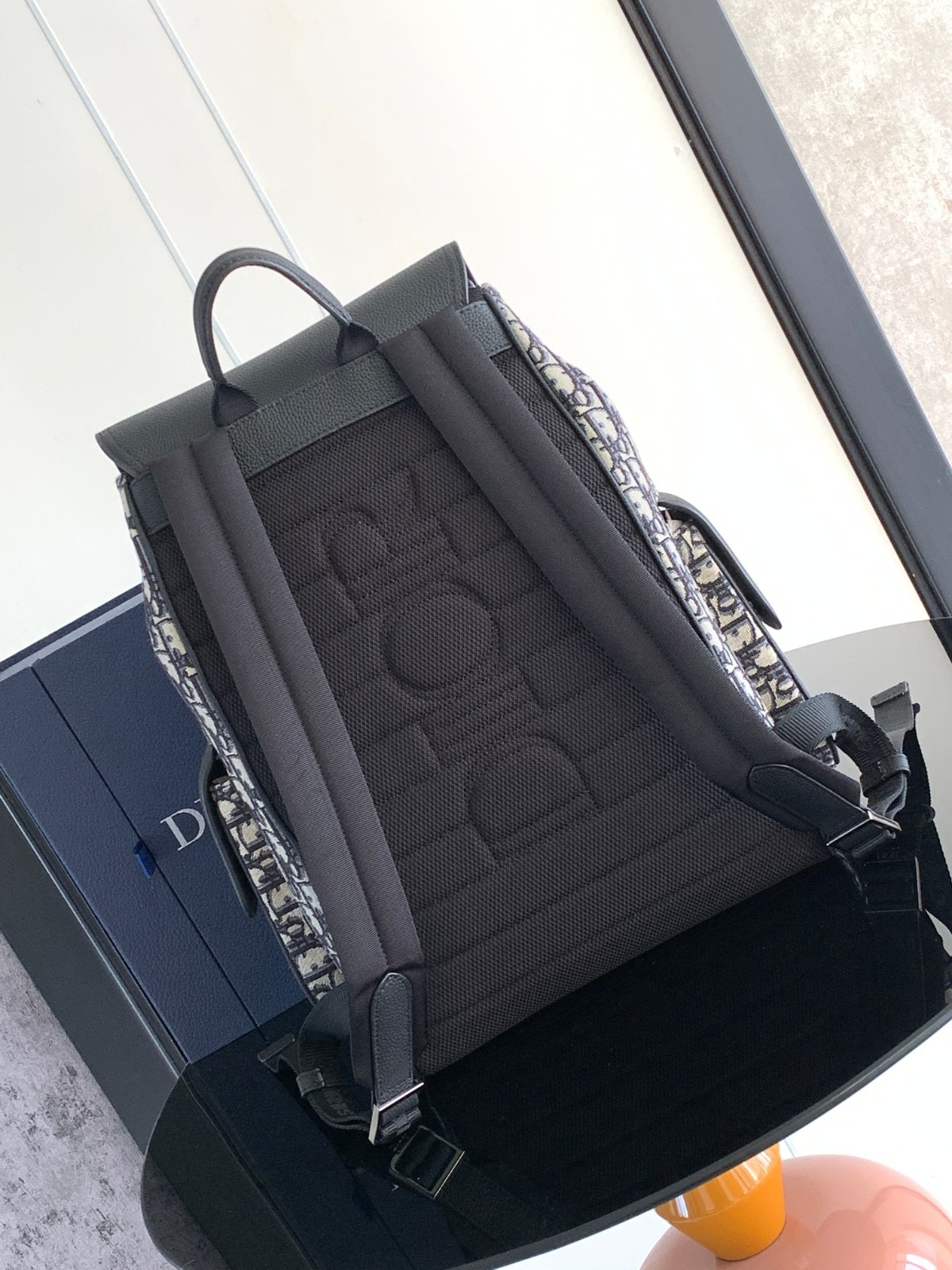 042 72123204 size 26.5x41.5x17.5cm
