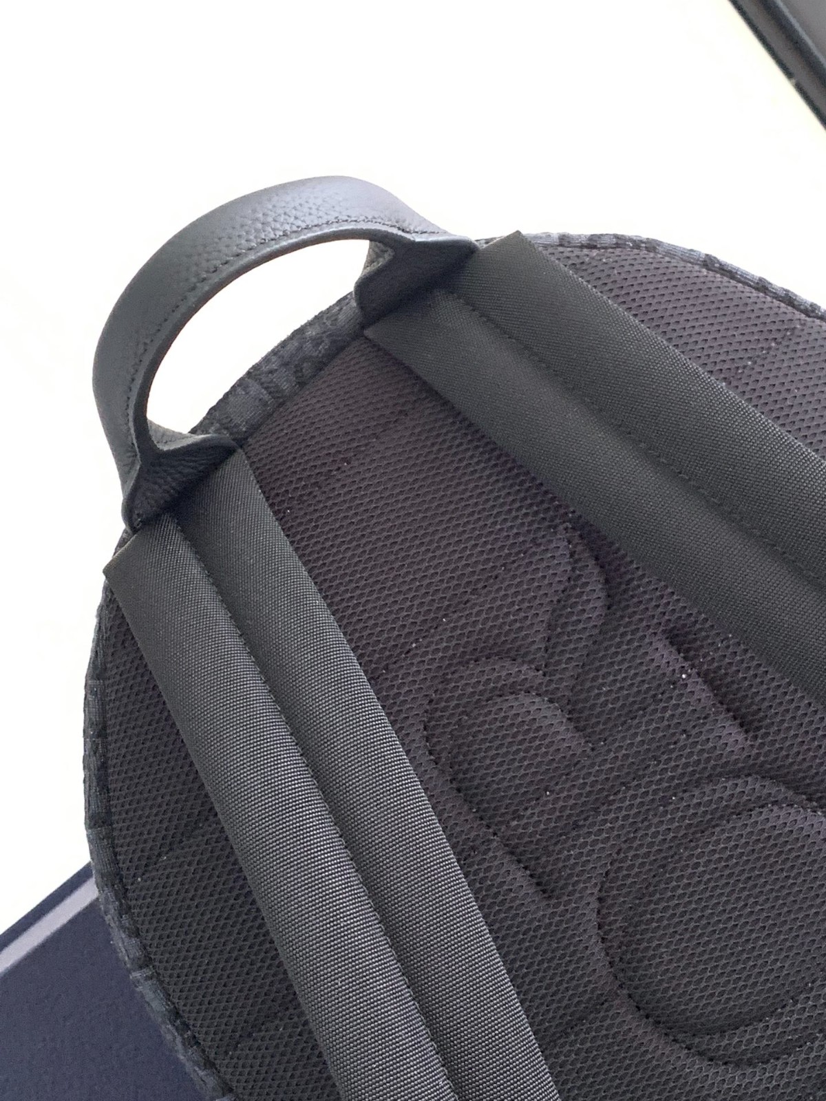 033 64123202 size 31x41x15cm