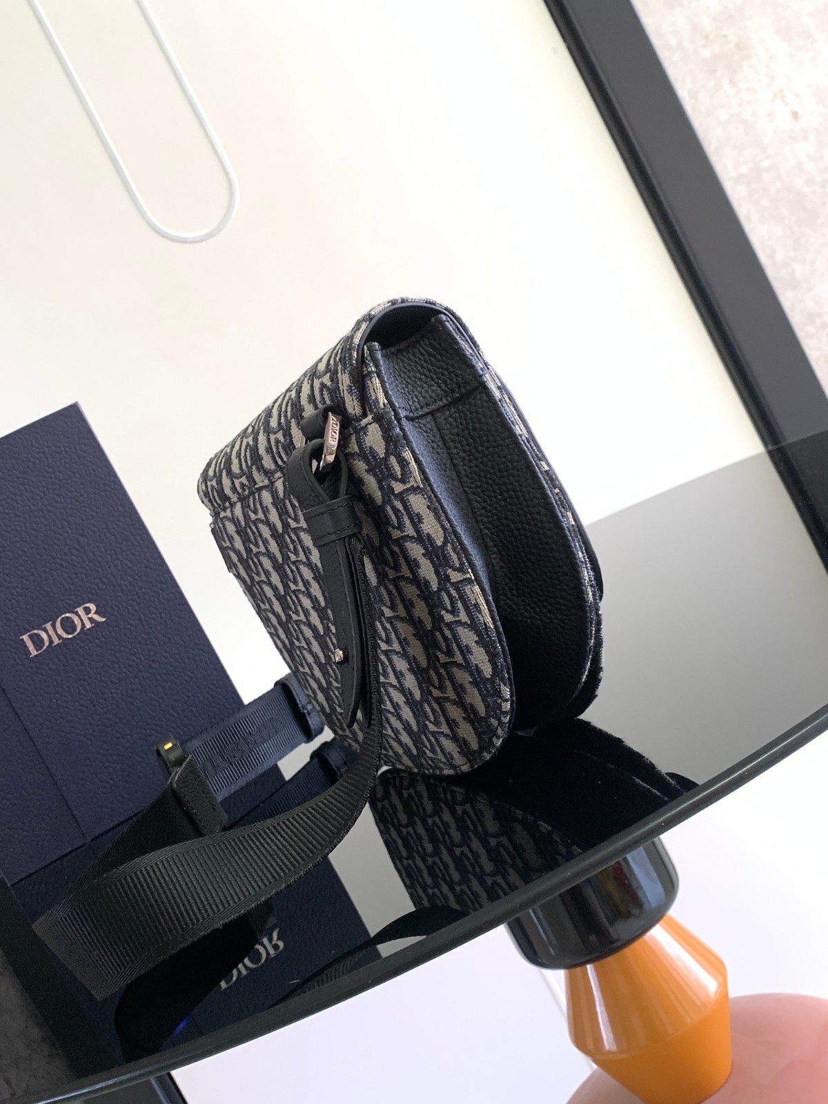 026 48123141 size 24x17.5x5cm