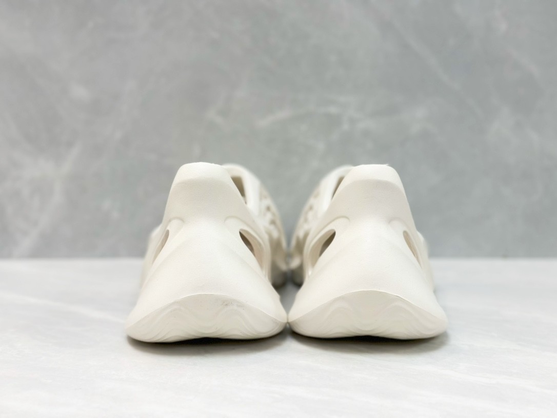 077 13123065 size 36-47