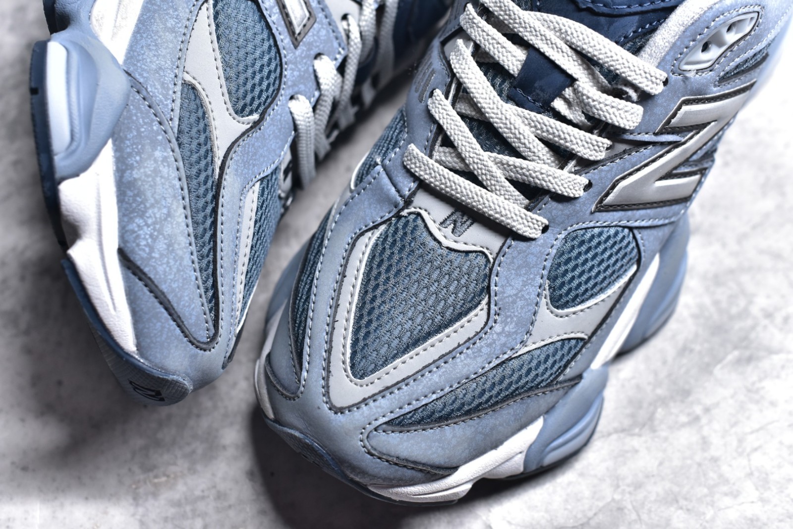 055 24123090 size 36-45