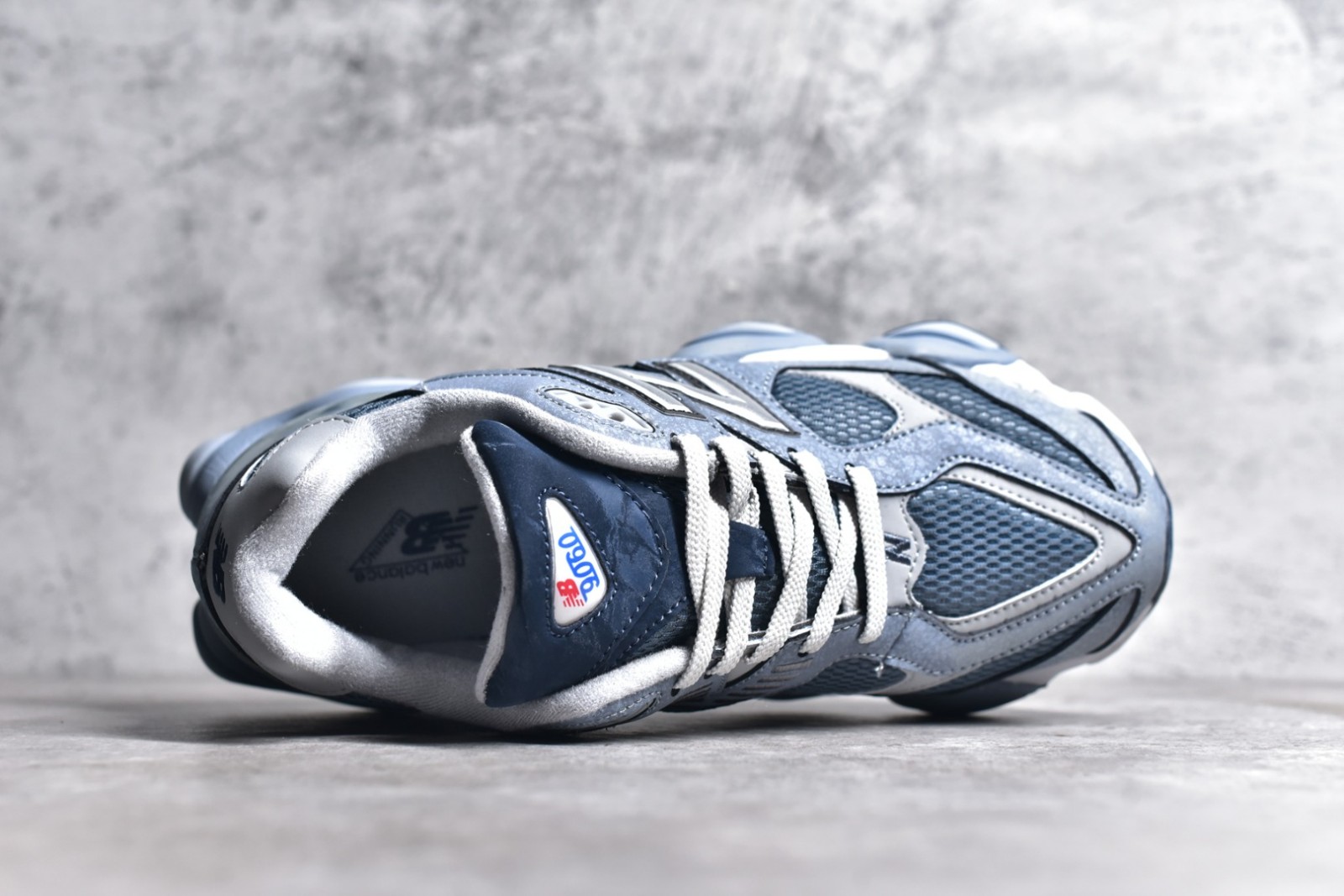 055 24123090 size 36-45