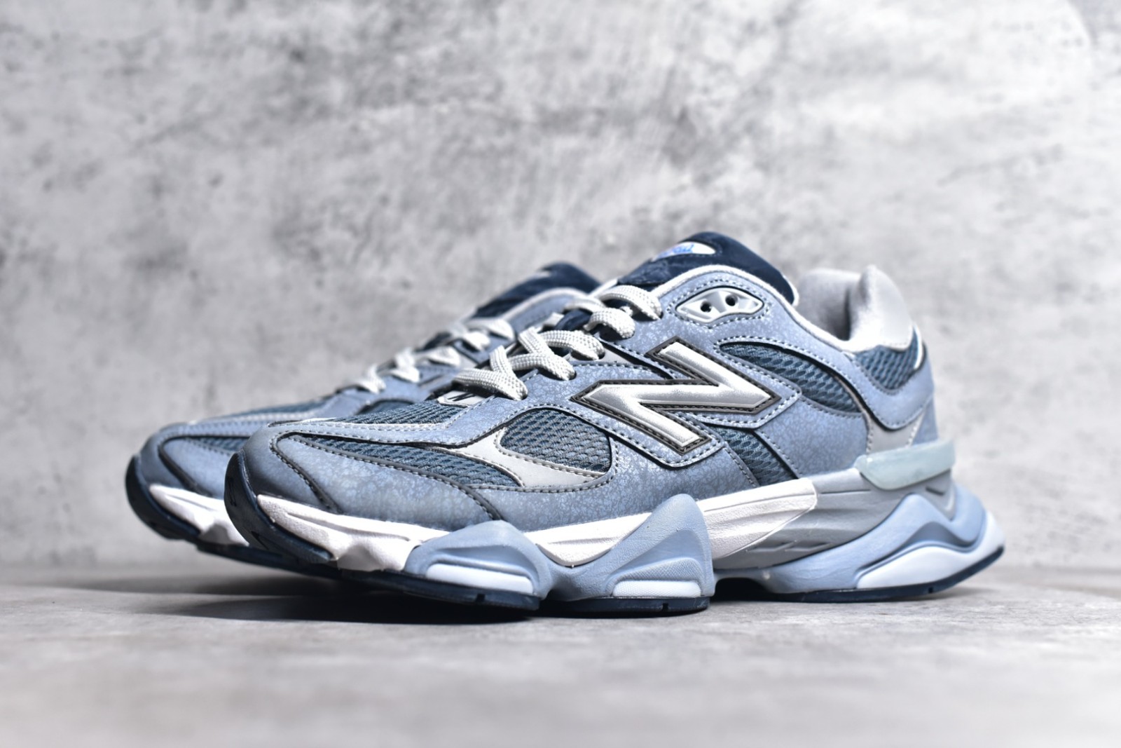 055 24123090 size 36-45