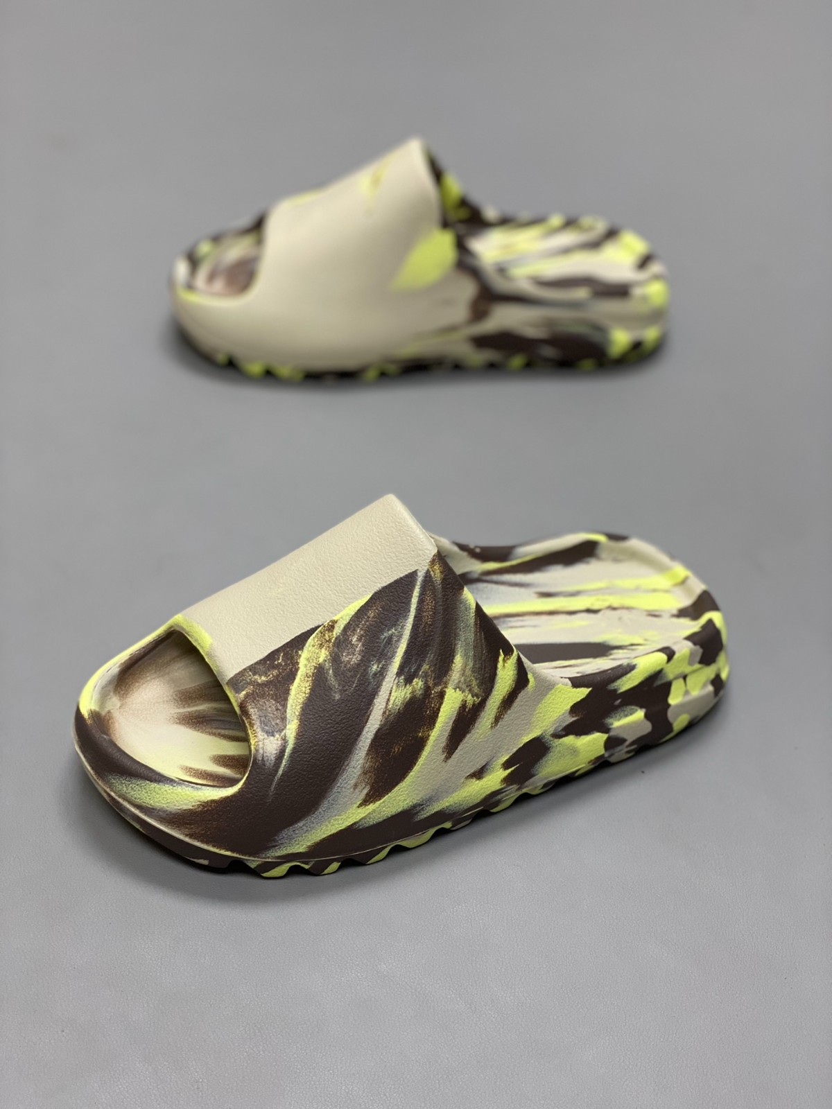 045 12123089 size 36-47