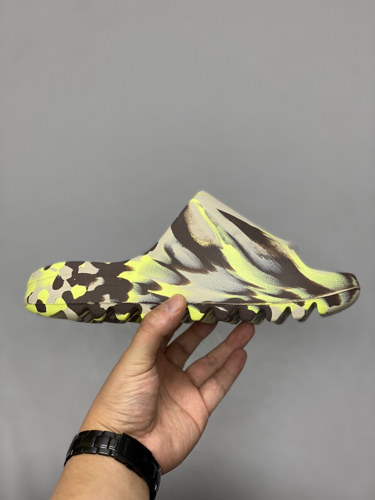 045 12123089 size 36-47