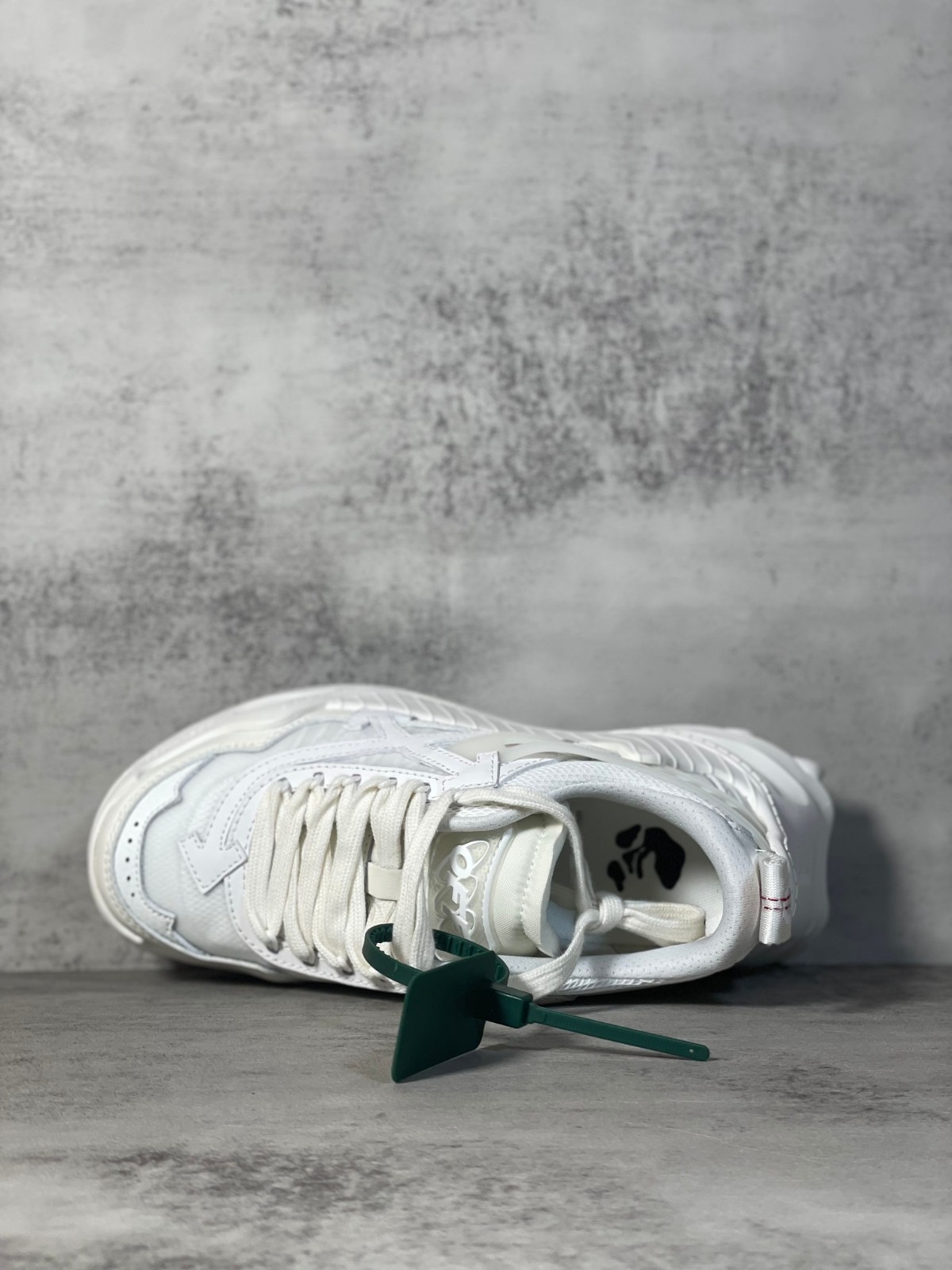 042 39123128 size 36-47
