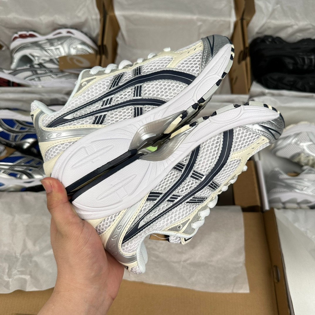 025 26123117 size 36-45