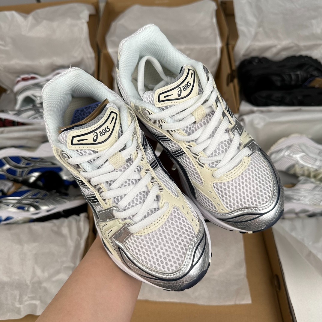 025 26123117 size 36-45