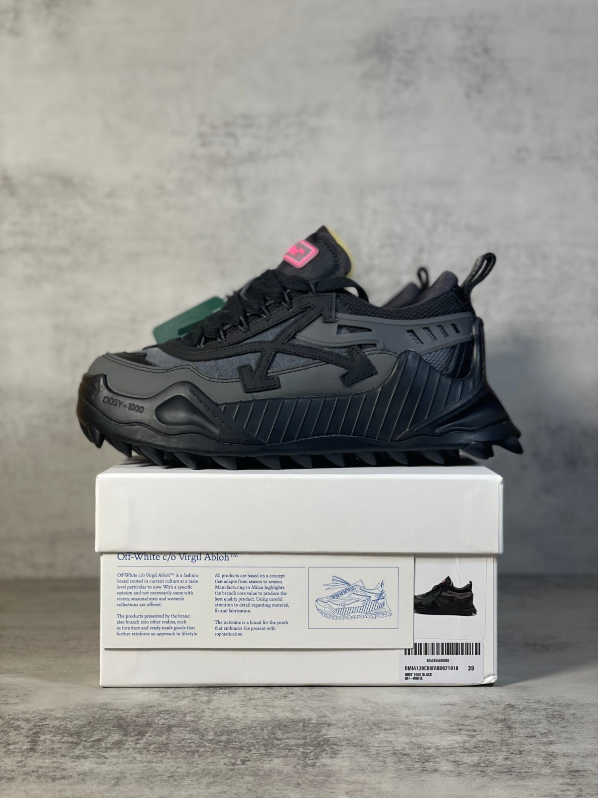 005 38123127 size 36-47
