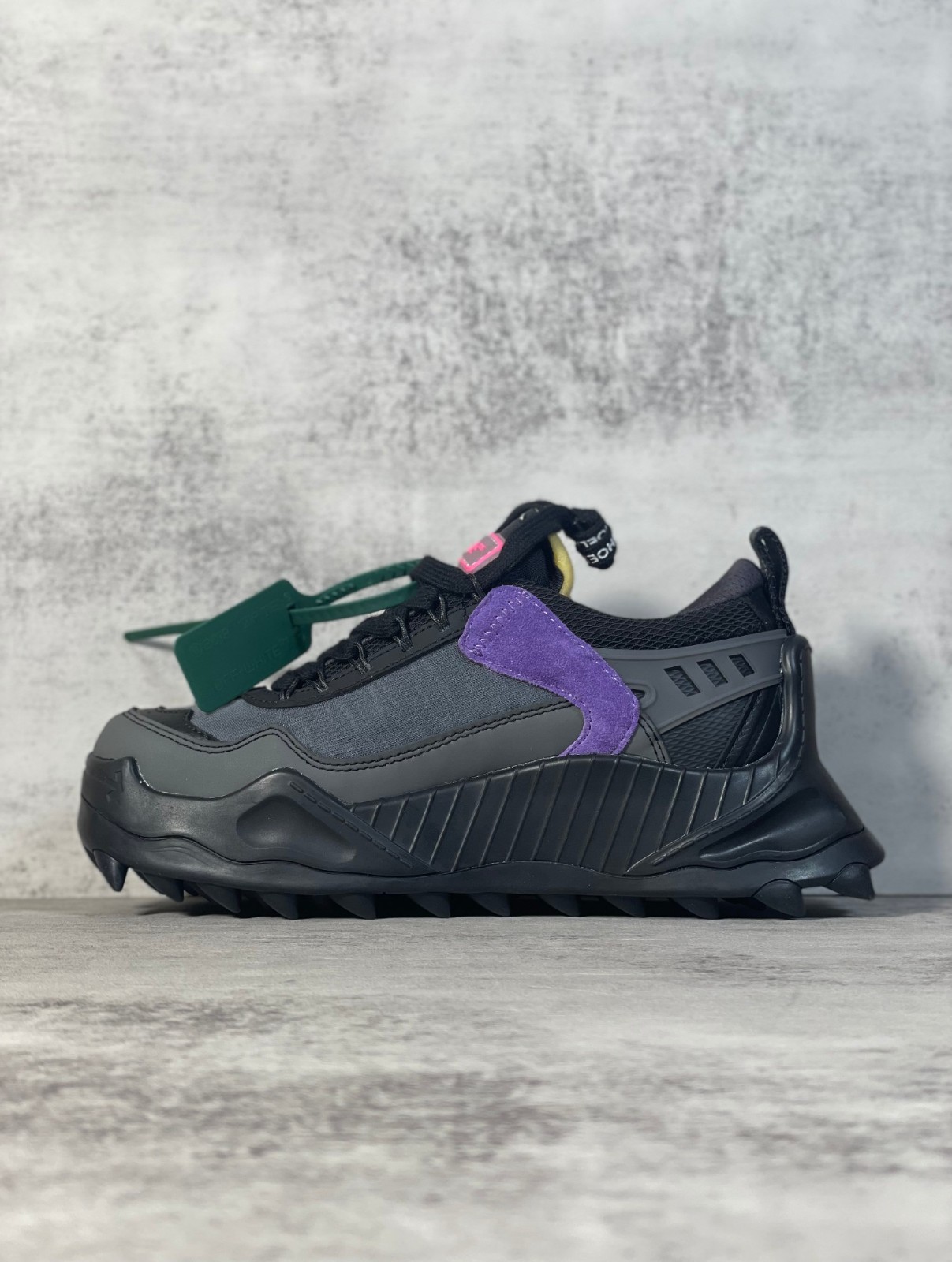 005 38123127 size 36-47