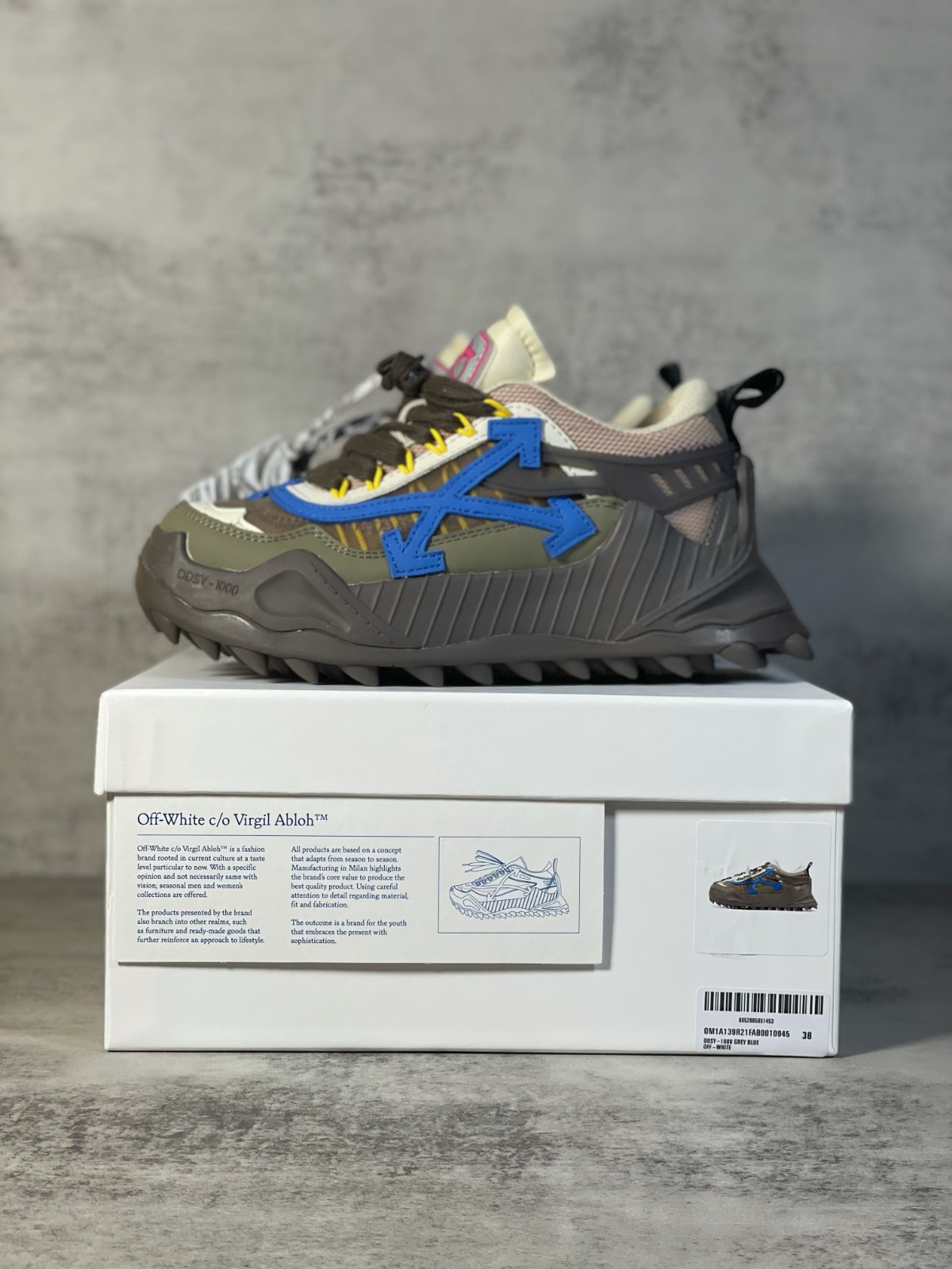 004 38123127 size 36-47