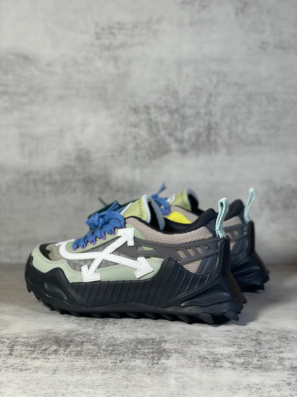 001 38123127 size 36-47