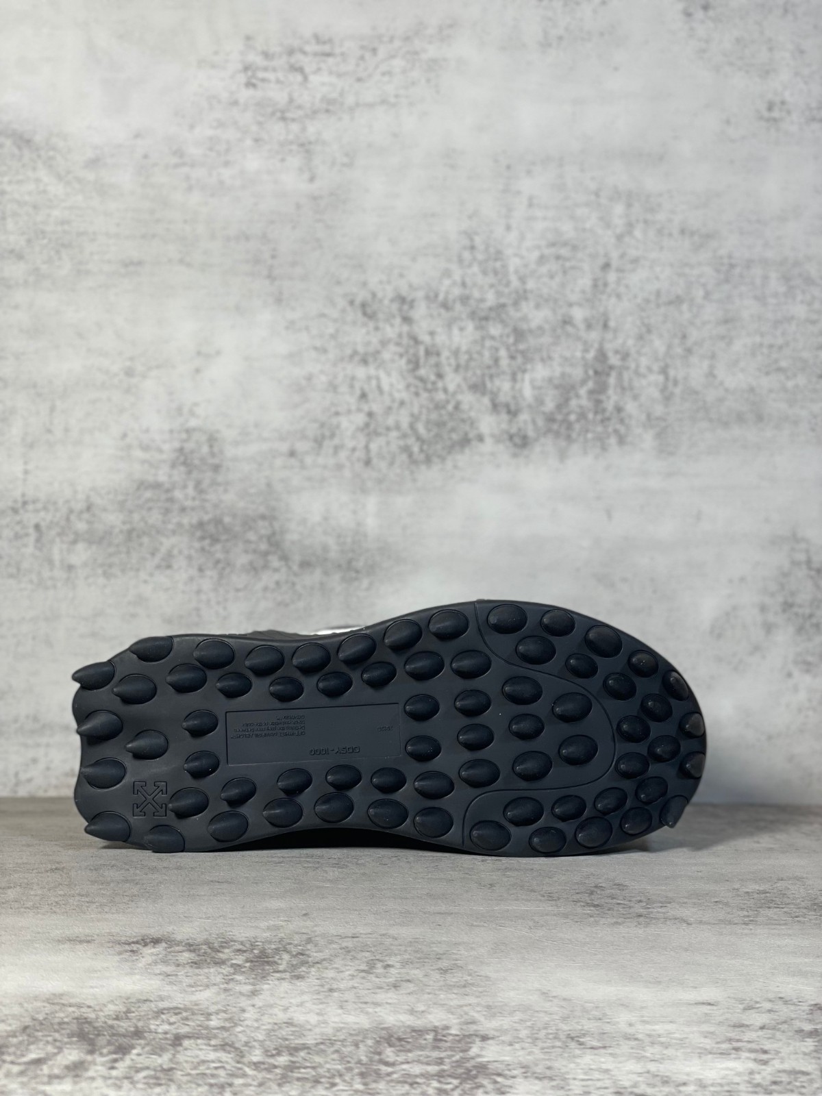 001 38123127 size 36-47