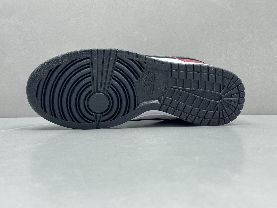 065 26123112 size 35.5-40