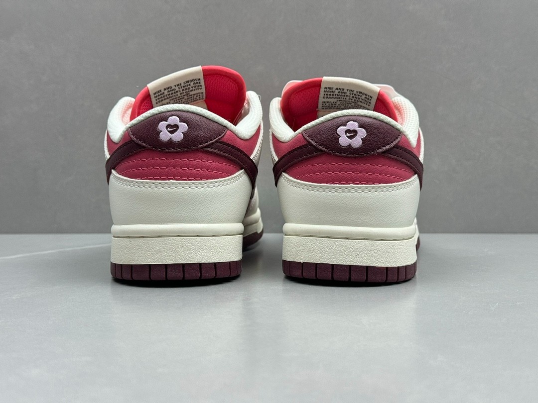 061 26123112 size 35.5-40