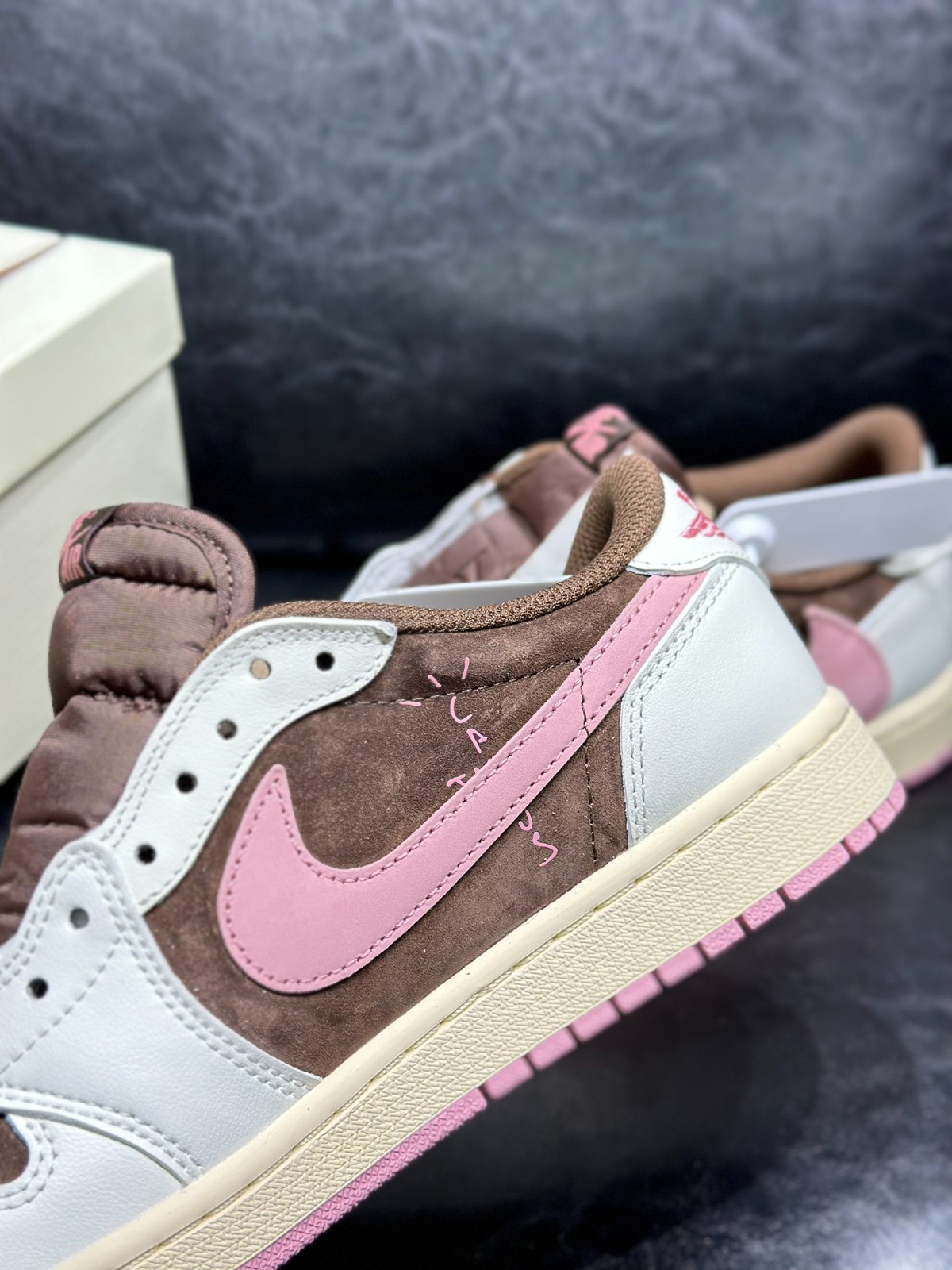 031 26123104 size 36-47.5