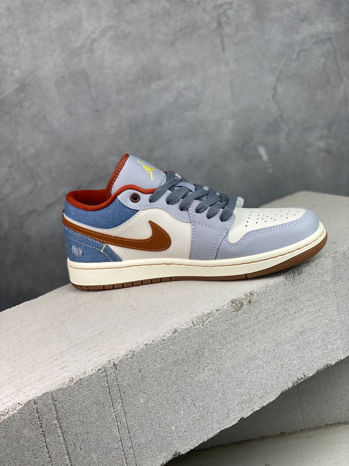 025 23123101 size 35.5-46