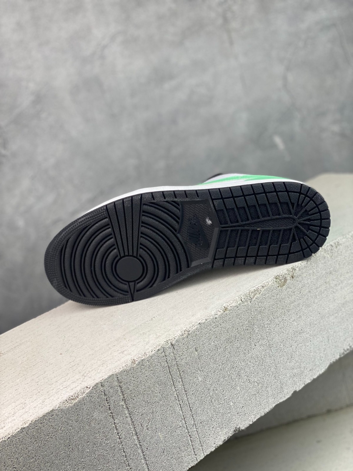 024 23123101 size 37.5-46