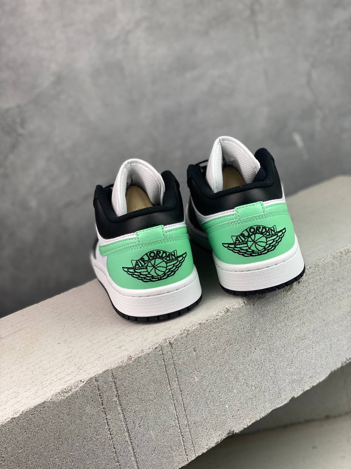 024 23123101 size 37.5-46
