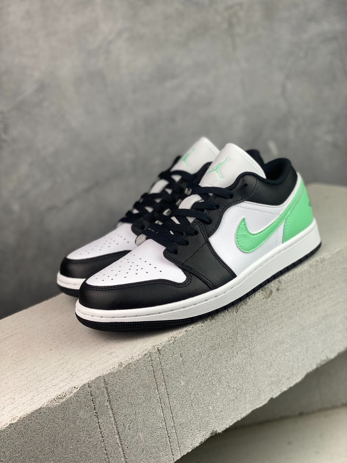 024 23123101 size 37.5-46