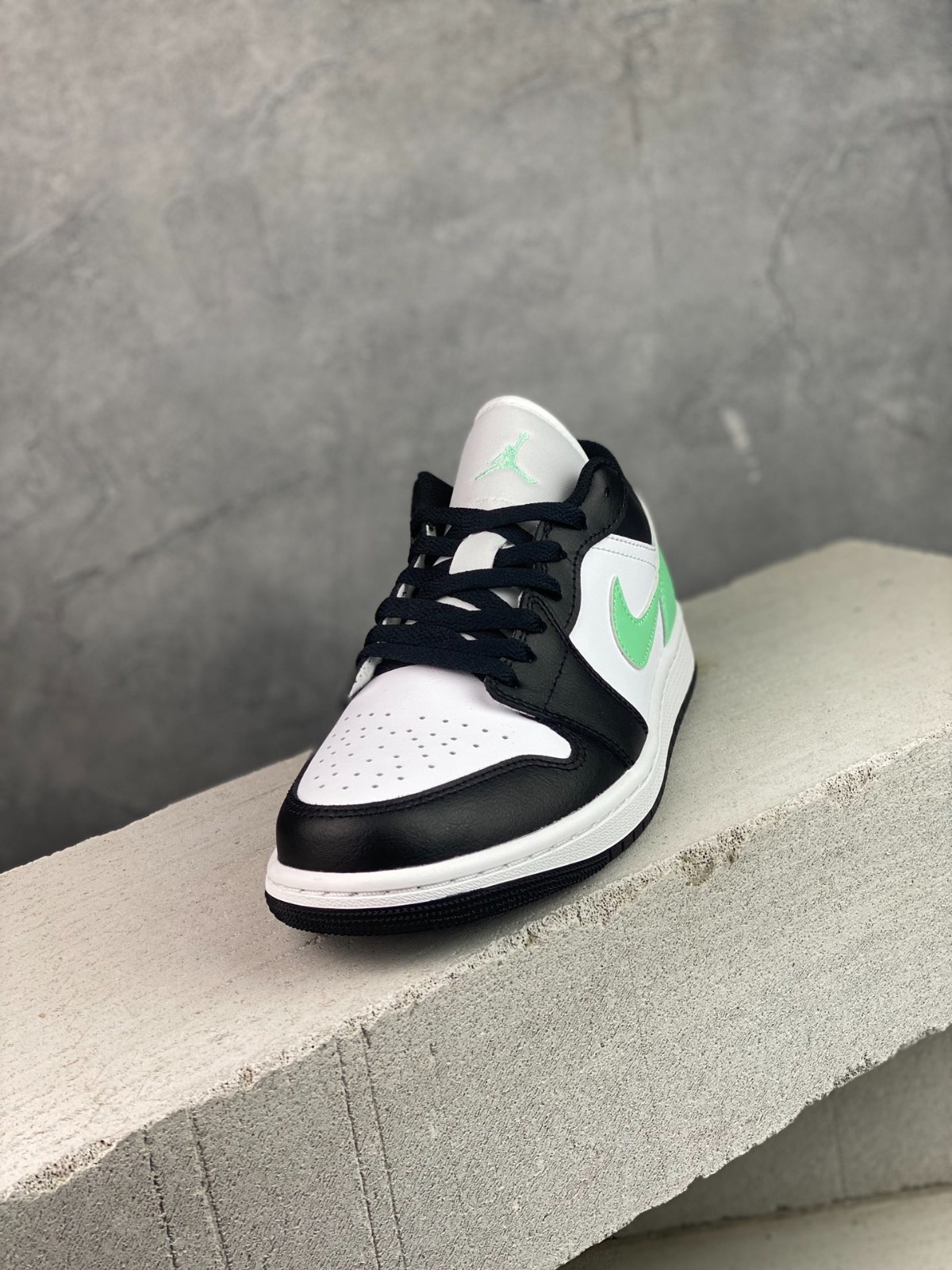 024 23123101 size 37.5-46