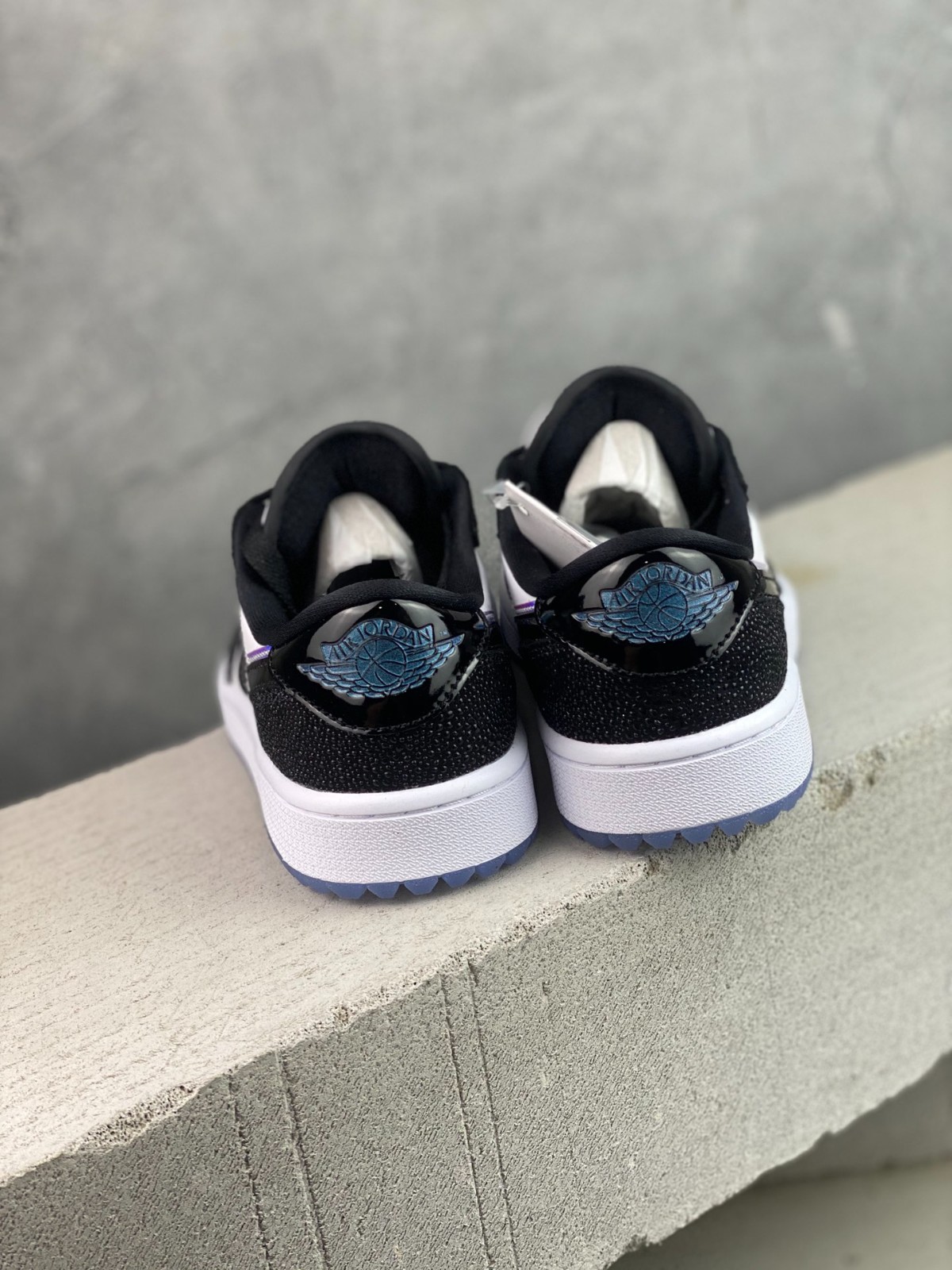 023 23123101 size 35.5-46