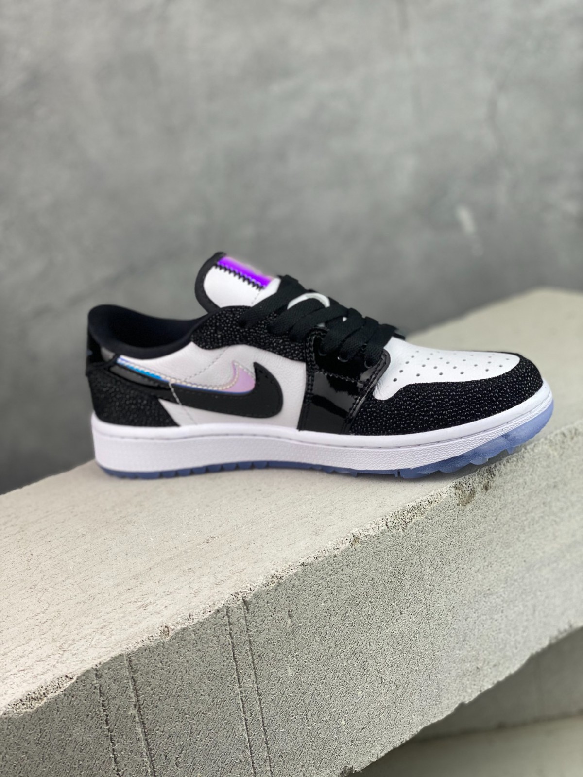 023 23123101 size 35.5-46