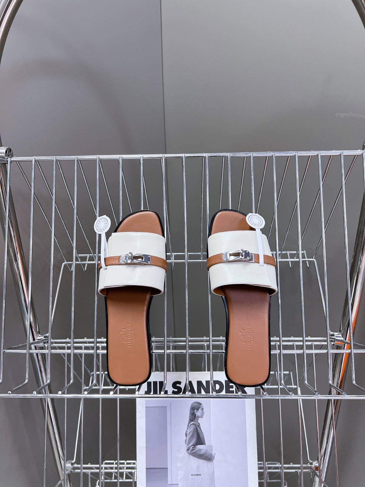 073 32123106 size 35-41