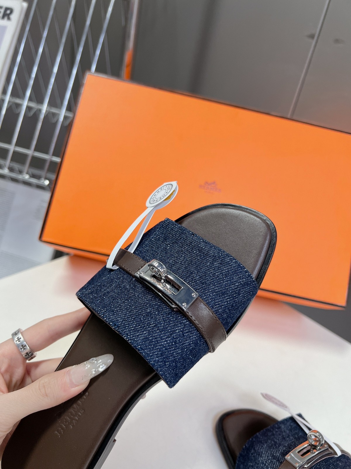 072 32123106 size 35-41