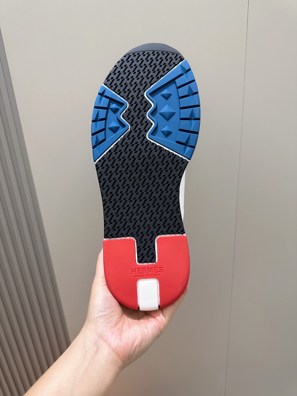 070 40123137 size 38-45
