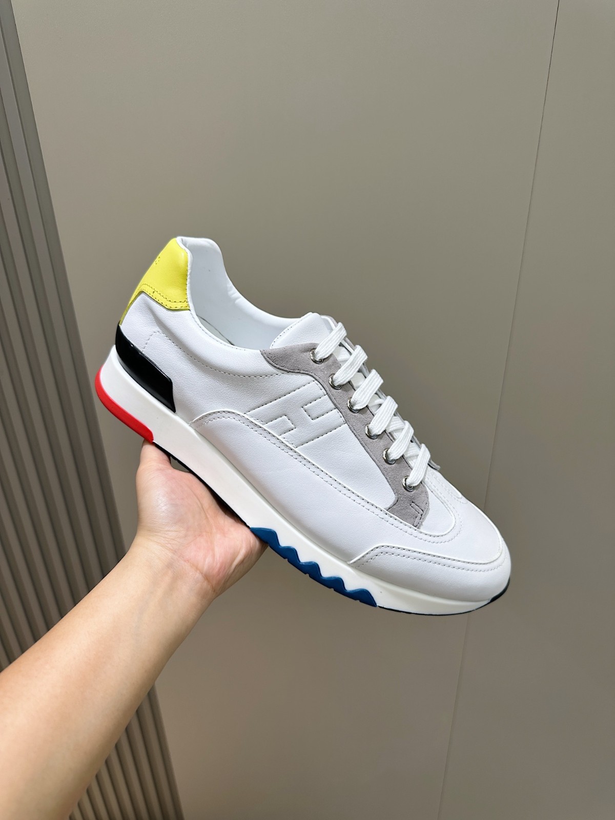 070 40123137 size 38-45
