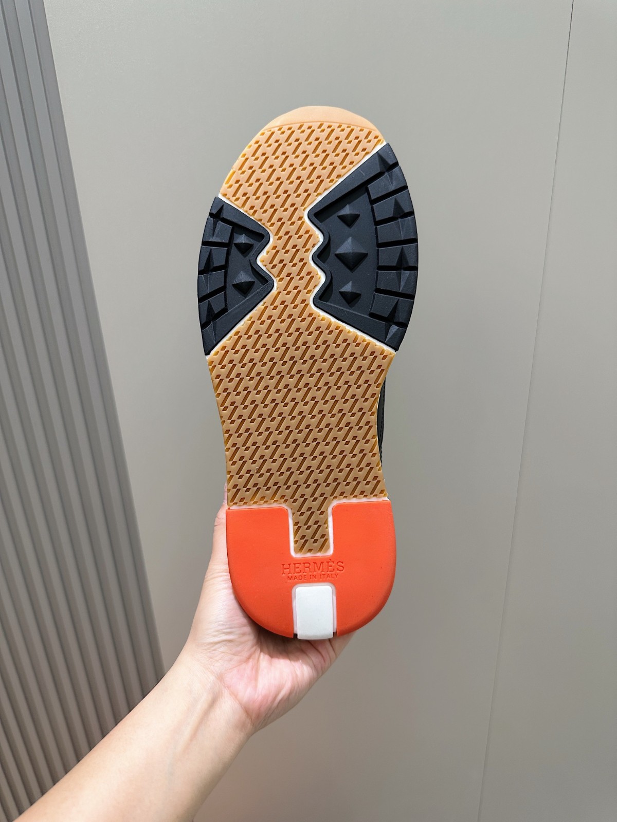 068 40123137 size 38-45