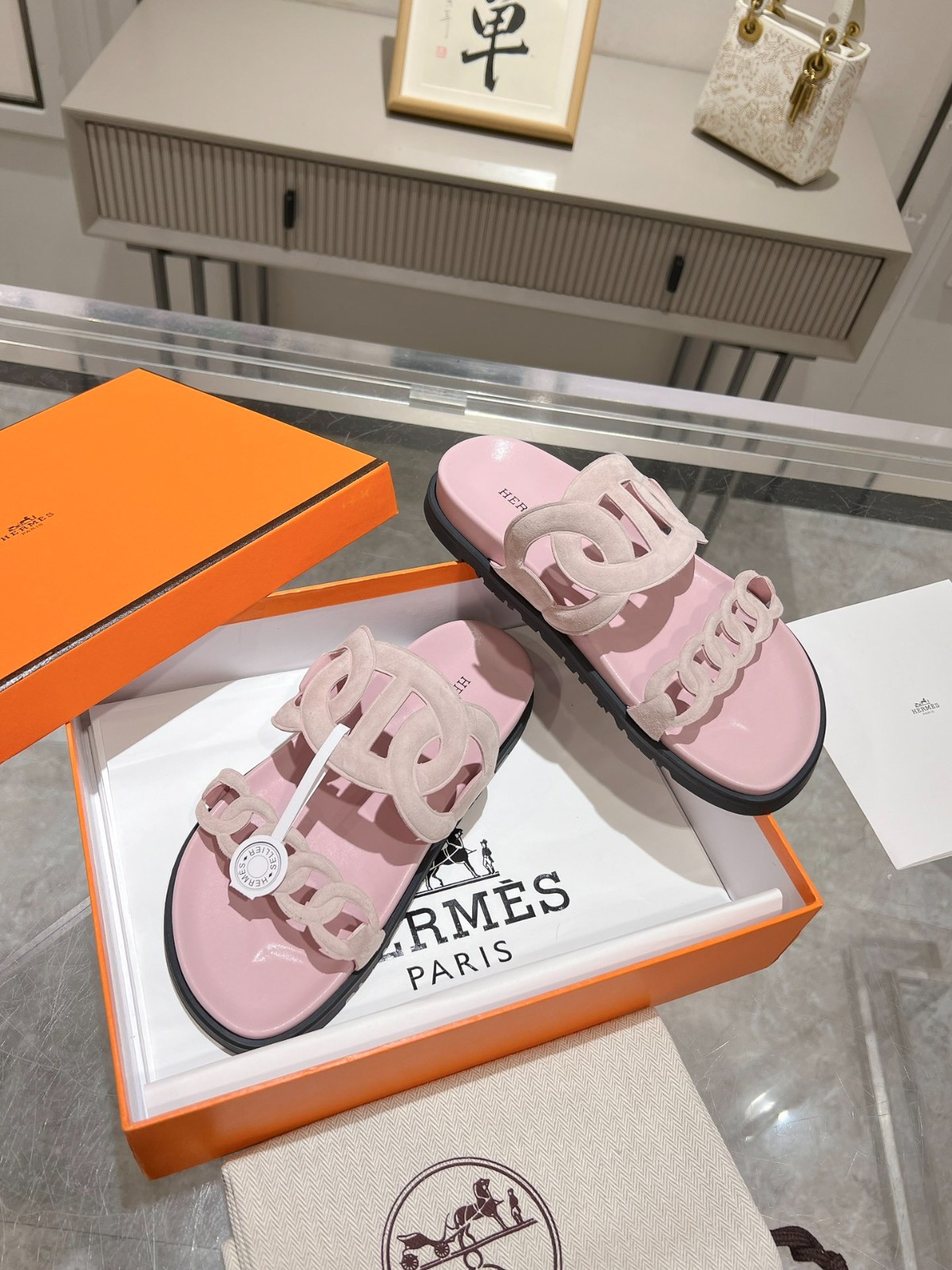 061 28123107 size 35-42
